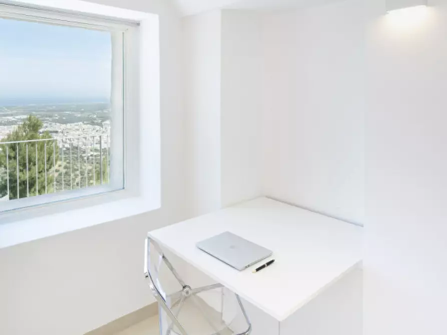 Immagine 35 di Rustico / casale in vendita  a Fasano