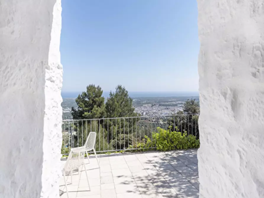 Immagine 42 di Rustico / casale in vendita  a Fasano