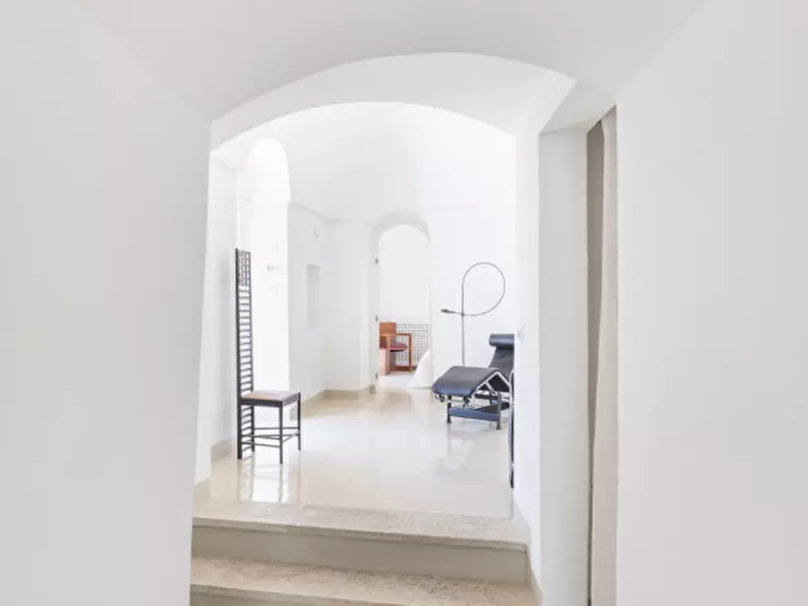 Immagine 47 di Rustico / casale in vendita  a Fasano