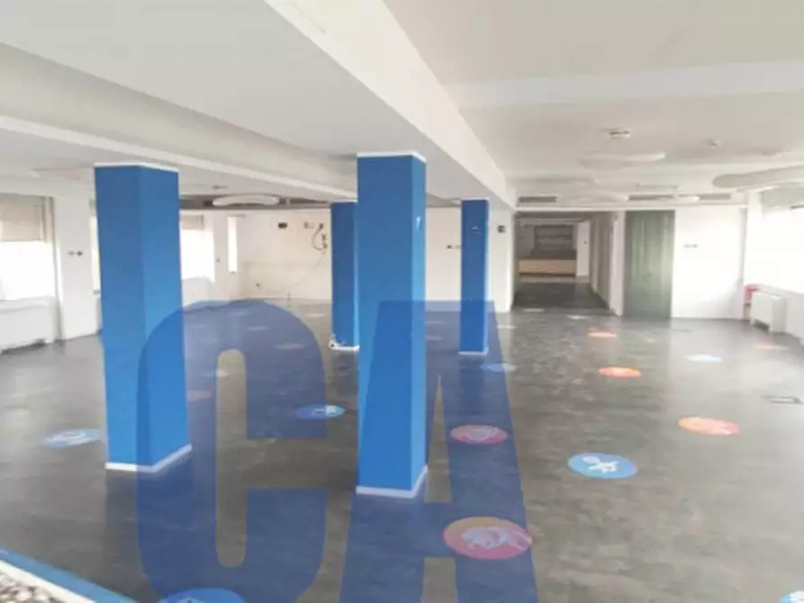 Immagine 5 di Ufficio in affitto  in VIALE MONZA a Milano