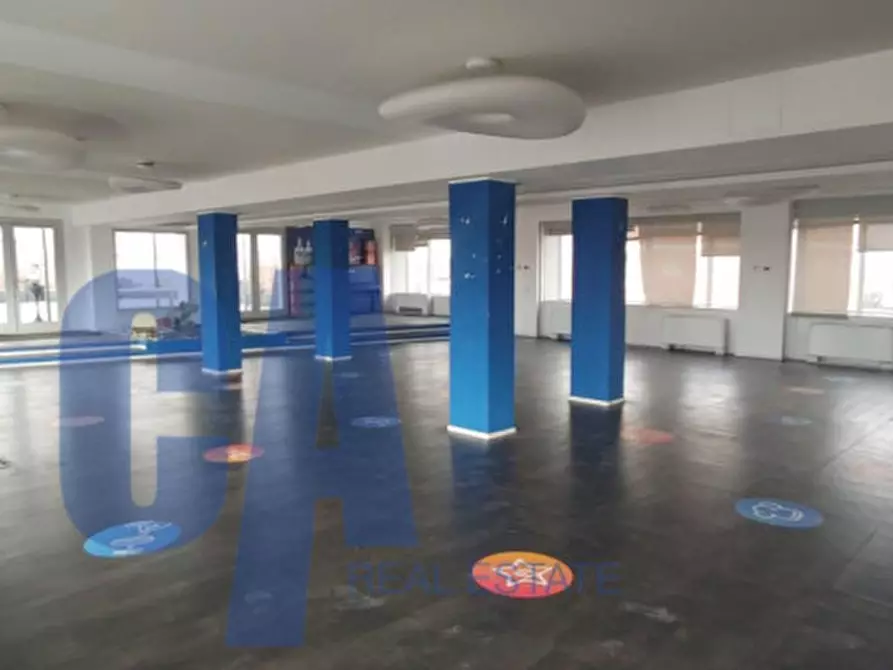 Immagine 9 di Ufficio in affitto  in VIALE MONZA a Milano