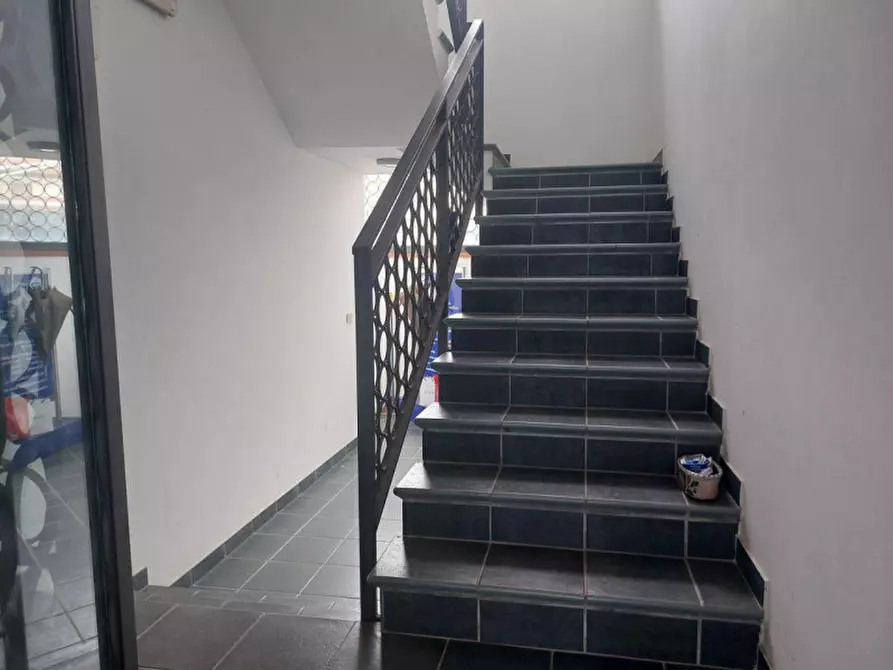 Immagine 28 di Negozio in vendita  in Via Giorgio Amendola, 98051 Barcellona Pozzo di Gotto ME, Italia a Barcellona Pozzo Di Gotto