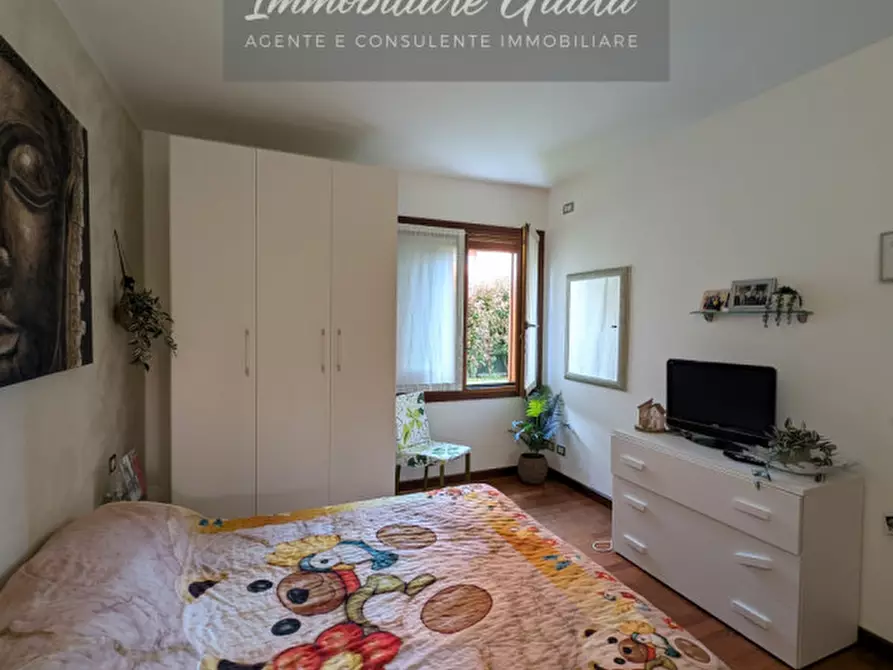 Immagine 12 di Appartamento in vendita  a Conegliano