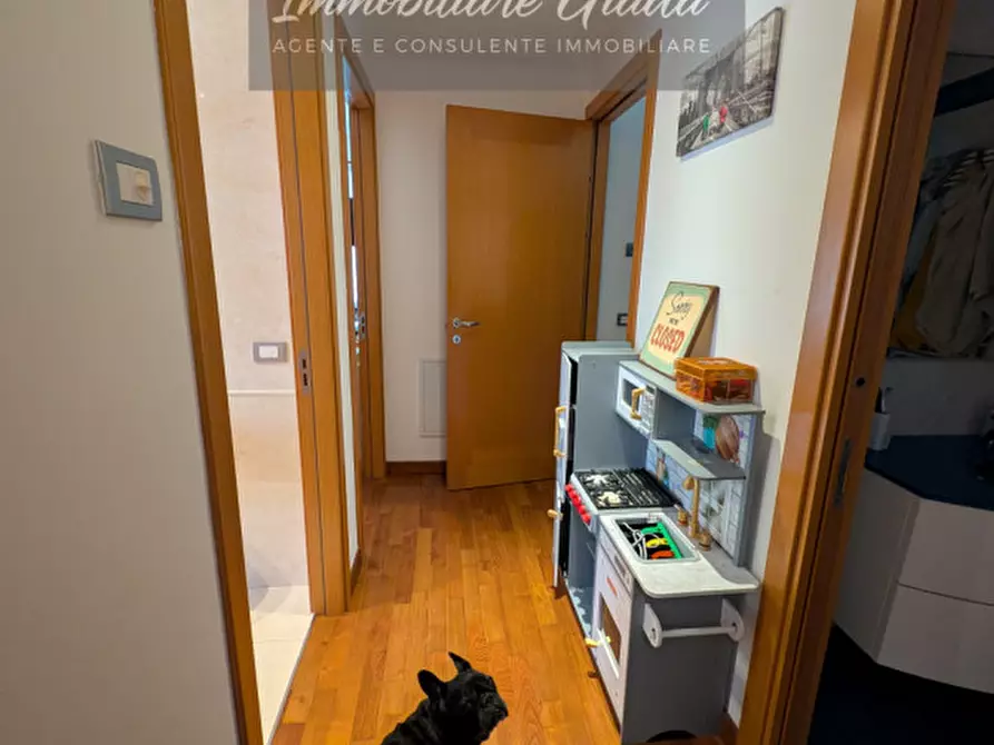 Immagine 15 di Appartamento in vendita  a Conegliano