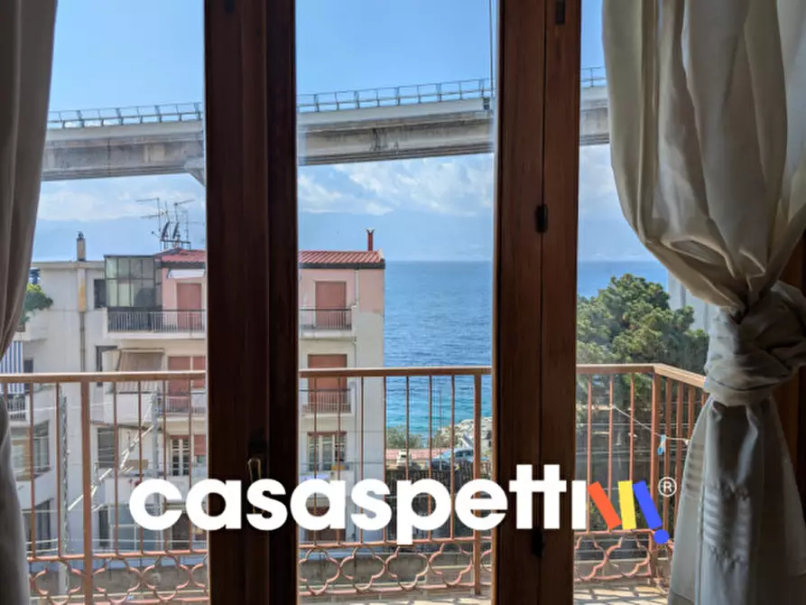 Immagine 39 di Appartamento in vendita  in Via Nazionale-Pentimele 155 a Reggio Di Calabria