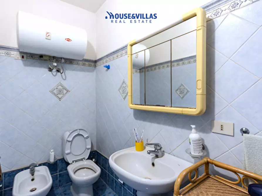 Immagine 13 di Appartamento in vendita  in Via Principe Umberto a Noto