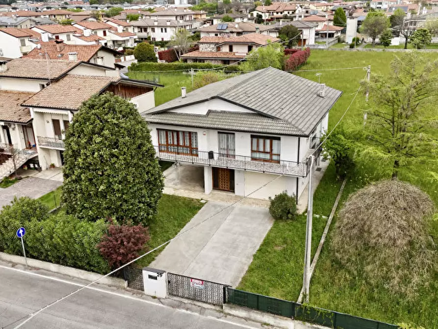 Immagine 2 di Casa indipendente in vendita  in Quartiere Generale Giardino 29 a Rossano Veneto