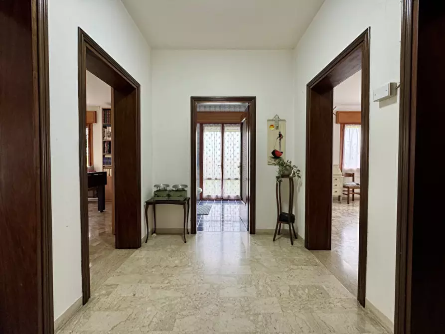 Immagine 6 di Casa indipendente in vendita  in Quartiere Generale Giardino 29 a Rossano Veneto