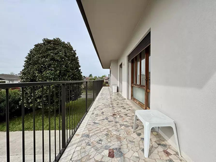 Immagine 19 di Casa indipendente in vendita  in Quartiere Generale Giardino 29 a Rossano Veneto