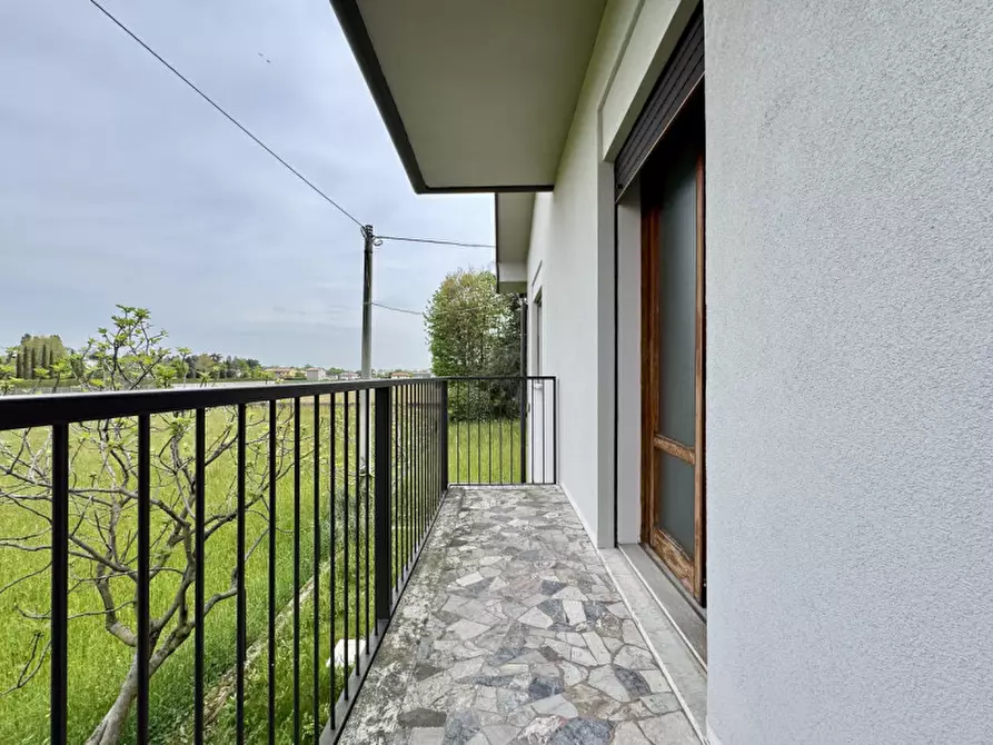 Immagine 23 di Casa indipendente in vendita  in Quartiere Generale Giardino 29 a Rossano Veneto