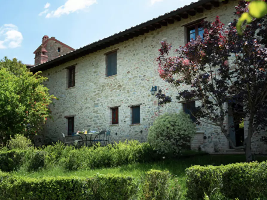 Immagine 1 di Villa in vendita  a Marsciano