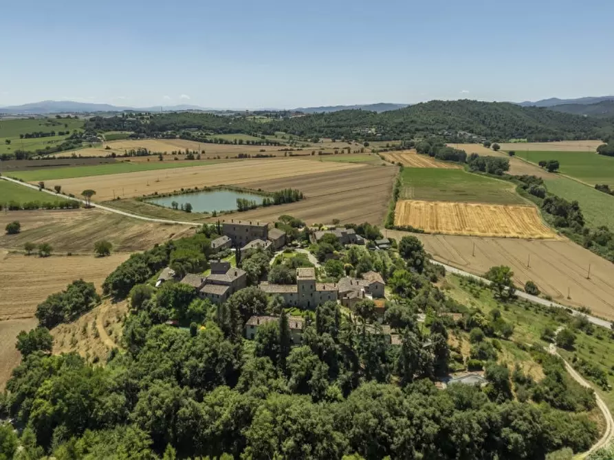 Immagine 14 di Villa in vendita  a Marsciano