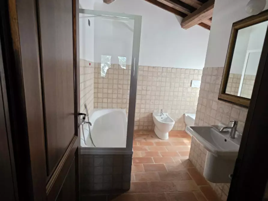 Immagine 47 di Villa in vendita  a Marsciano