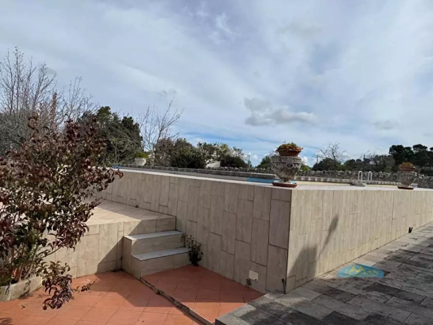Immagine 22 di Villa in vendita  in Contrada Pezzente Allegro a Ceglie Messapico