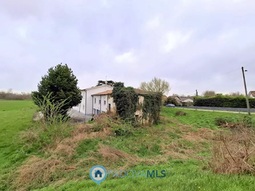 Immagine 4 di Rustico / casale in vendita  in Via Polveriera a Padova