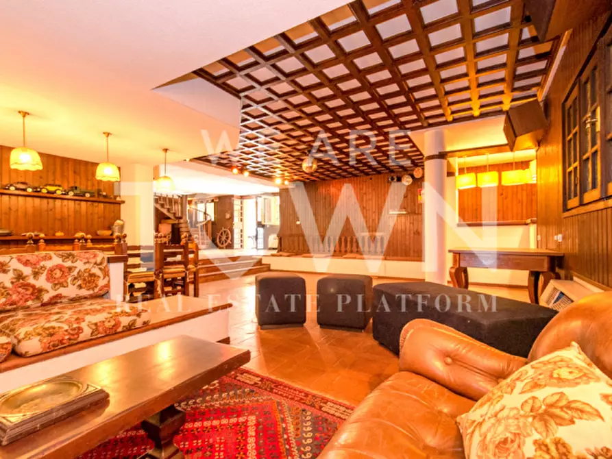 Immagine 11 di Villa in vendita  in Via Siracusa a Cairate