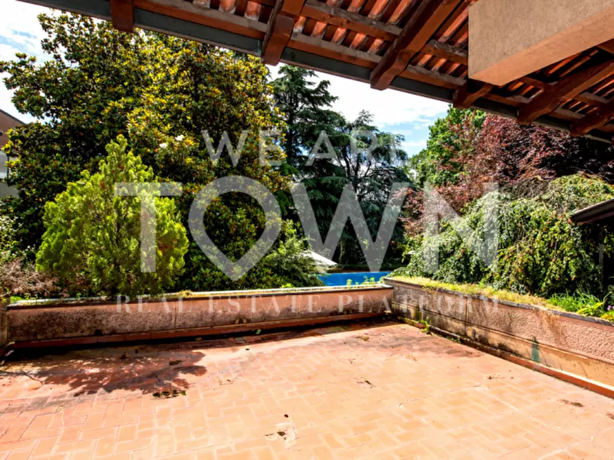 Immagine 38 di Villa in vendita  in Via Siracusa a Cairate