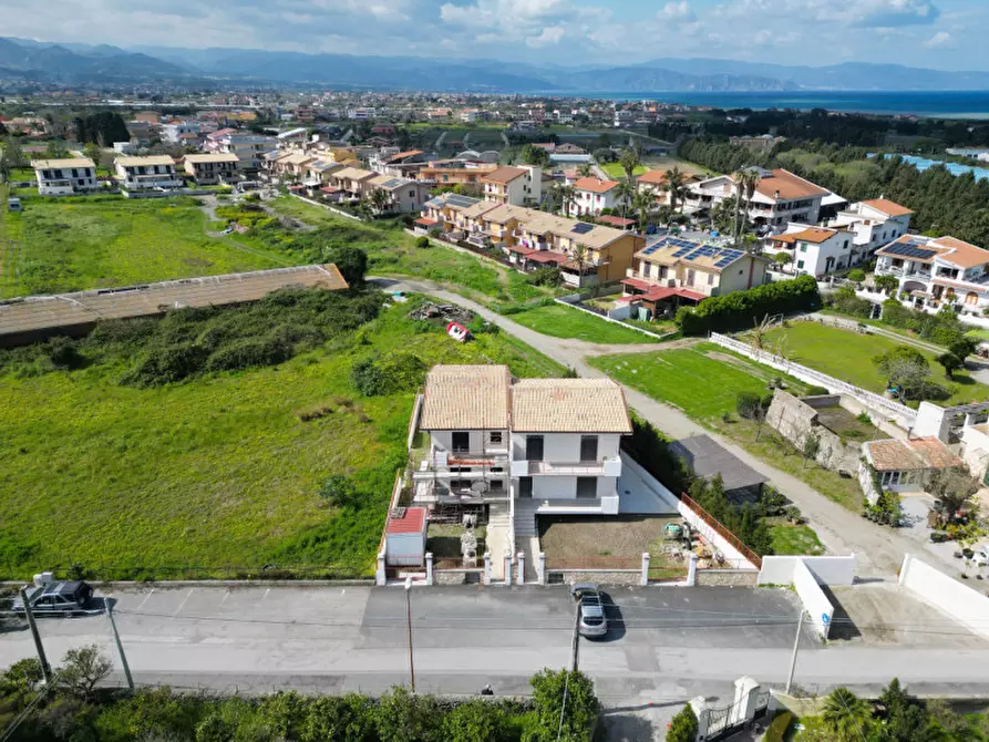 Immagine 4 di Casa bifamiliare in vendita  in Via Badessa,58 a Milazzo