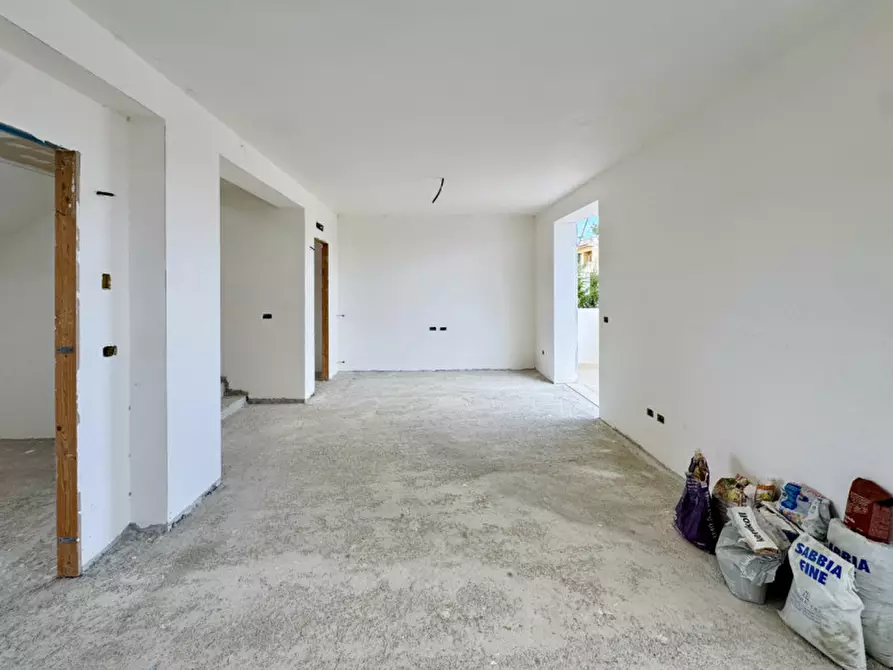 Immagine 11 di Casa bifamiliare in vendita  in Via Badessa,58 a Milazzo