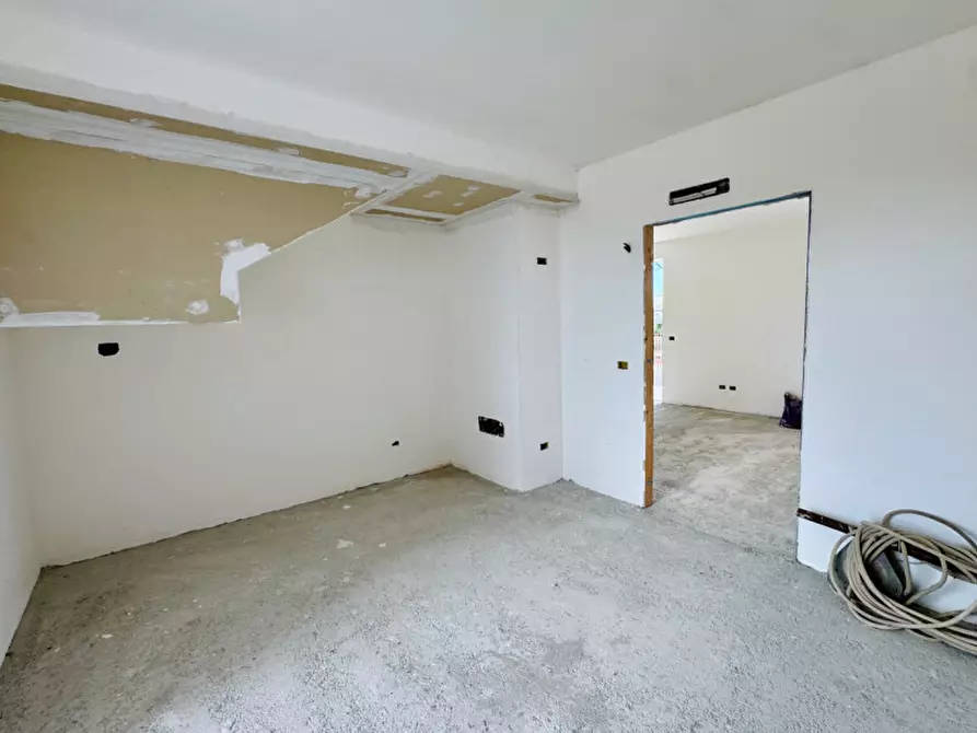 Immagine 17 di Casa bifamiliare in vendita  in Via Badessa,58 a Milazzo