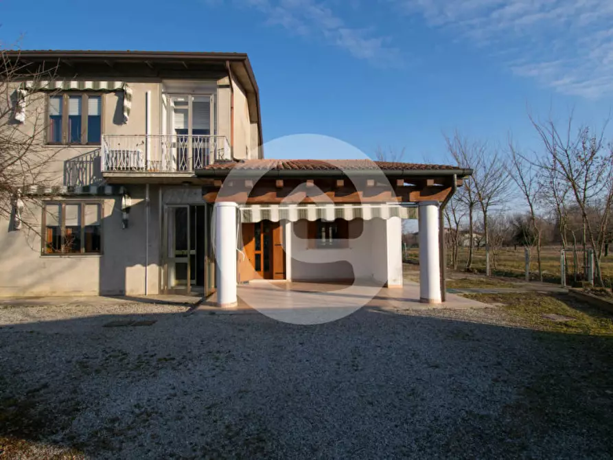 Immagine 1 di Casa bifamiliare in vendita  a San Giorgio Delle Pertiche