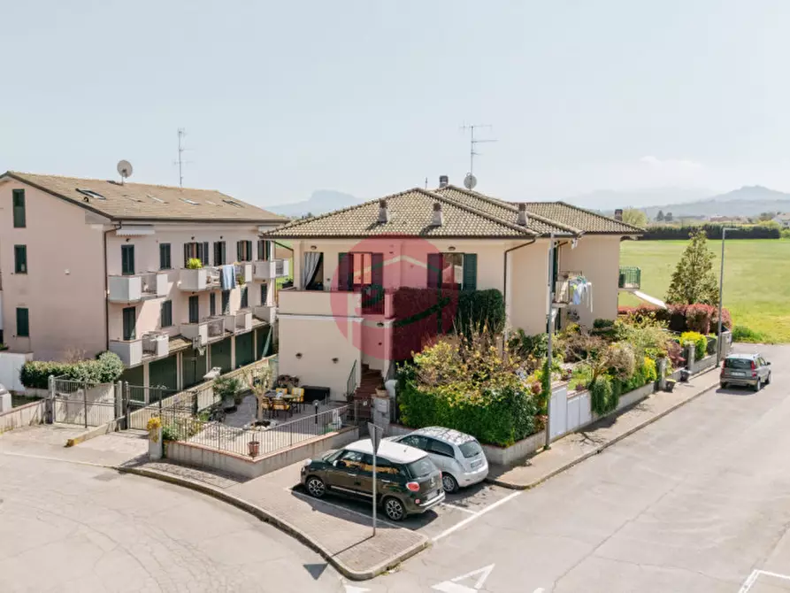 Immagine 3 di Appartamento in vendita  in Via Marino Della Pasqua a Santarcangelo Di Romagna