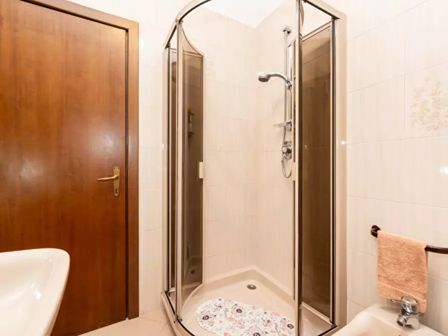 Immagine 31 di Villa in vendita  in Via Aldo Moro a Assago