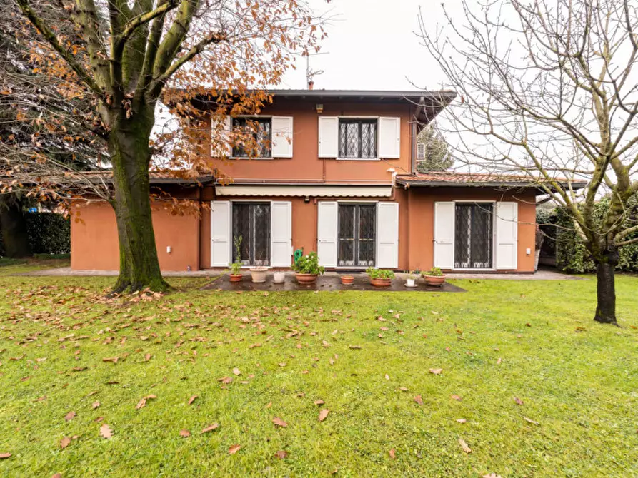 Immagine 43 di Villa in vendita  in Via Aldo Moro a Assago