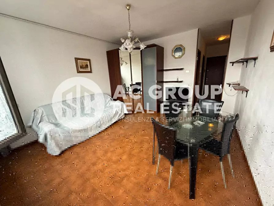 Immagine 2 di Appartamento in vendita  in Via dei Pioppi 19 a Legnano