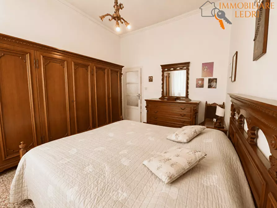 Immagine 9 di Casa bifamiliare in vendita  in Via Franco Faccio, 20 a Verona