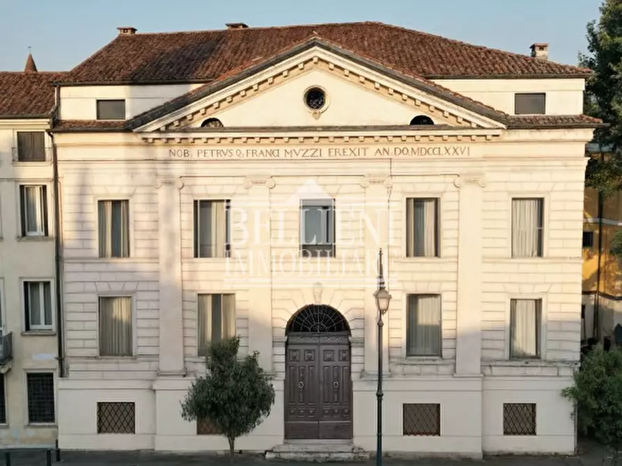 Immagine 7 di Appartamento in vendita  in Piazza Giacomo Matteotti 20 a Vicenza