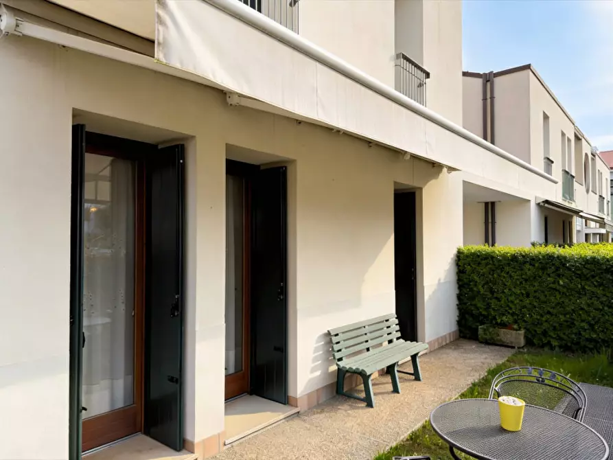 Immagine 3 di Appartamento in vendita  in Via Carlo Moretti a Montebelluna