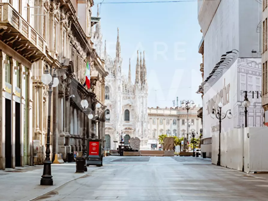 Immagine 10 di Appartamento in vendita  in via Dante a Milano