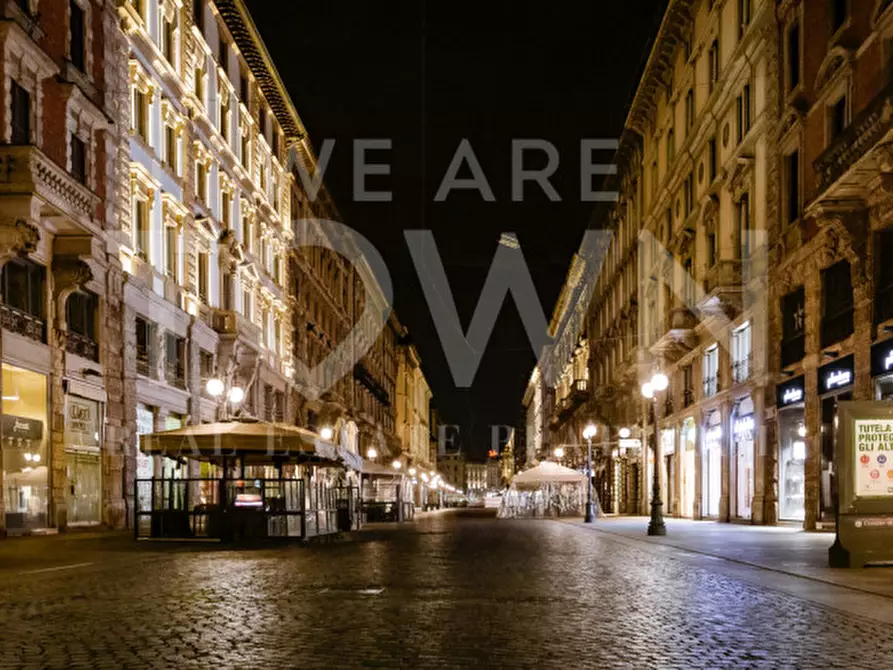 Immagine 13 di Appartamento in vendita  in via Dante a Milano