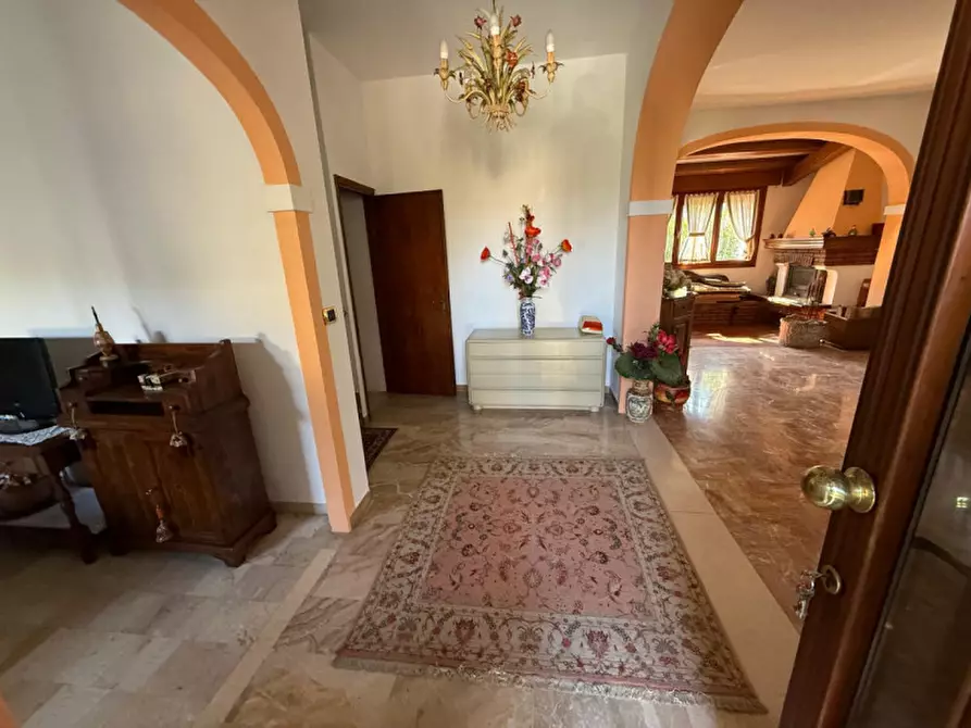 Immagine 2 di Casa bifamiliare in vendita  a Mogliano Veneto