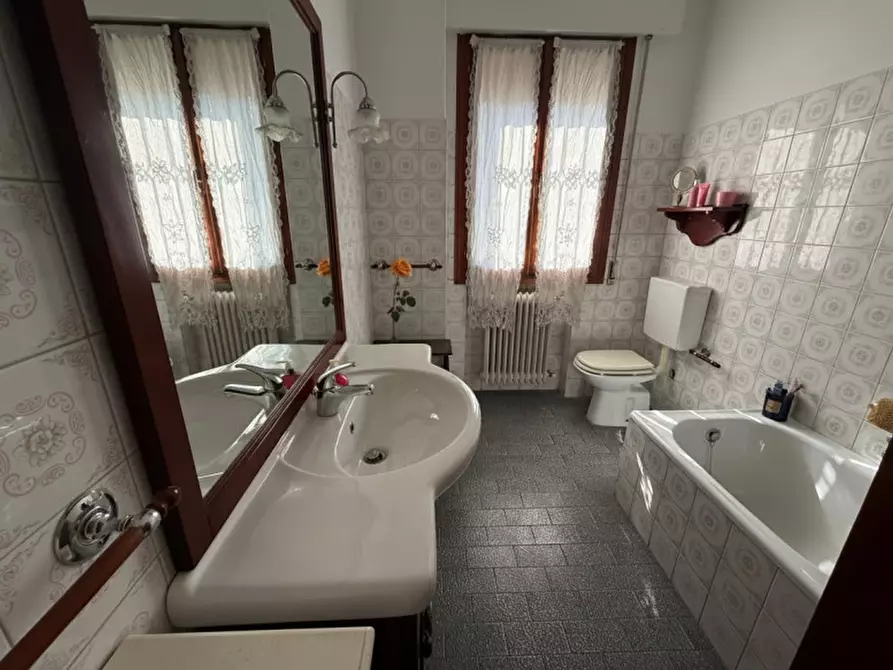 Immagine 10 di Casa bifamiliare in vendita  a Mogliano Veneto