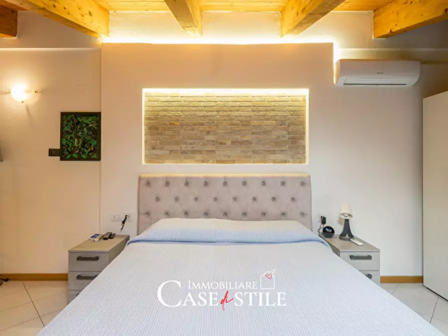 Immagine 21 di Appartamento in vendita  a Santo Stefano Di Magra