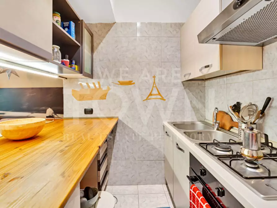 Immagine 5 di Appartamento in vendita  in Via Generale Giuseppe Govone 83 a Milano