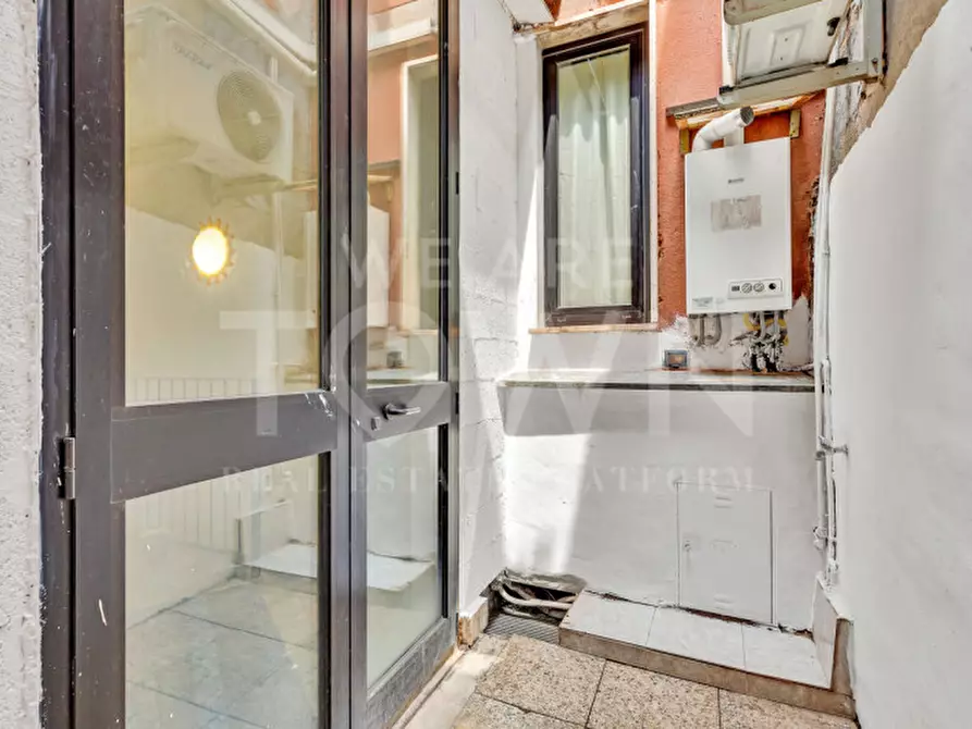 Immagine 16 di Appartamento in vendita  in Via Generale Giuseppe Govone 83 a Milano