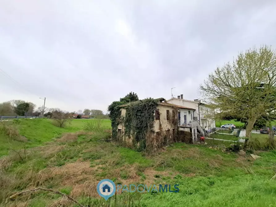 Immagine 11 di Rustico / casale in vendita  in via Polveriera a Padova
