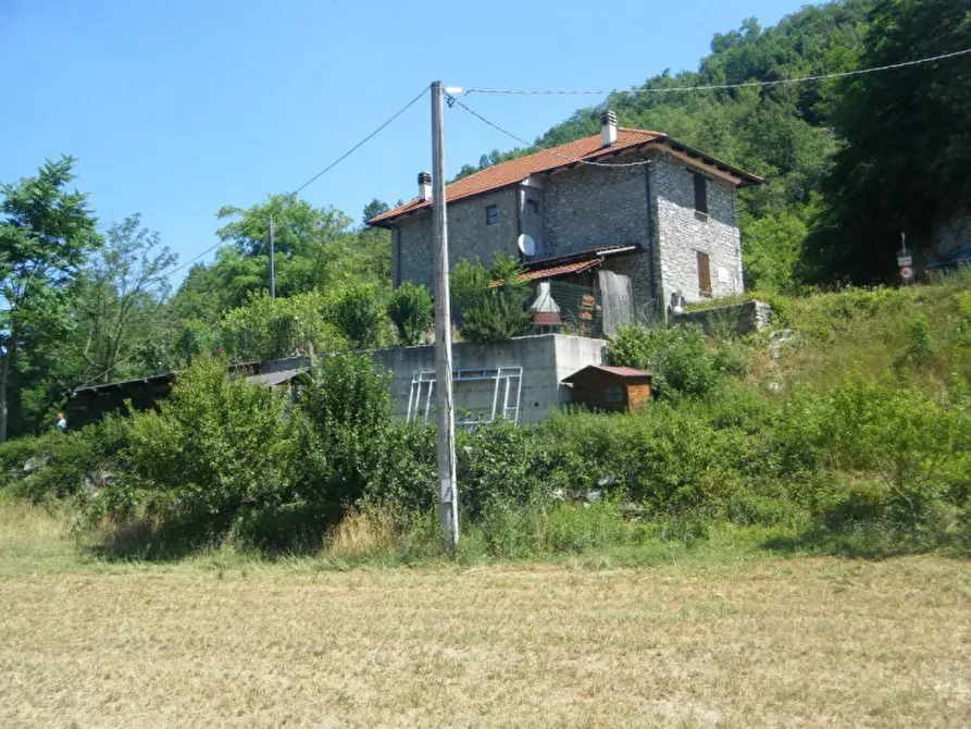 Immagine 12 di Casa indipendente in vendita  in Reg San Michele 3 - 12070 Castelletto Uzzone (CN) a Castelletto Uzzone