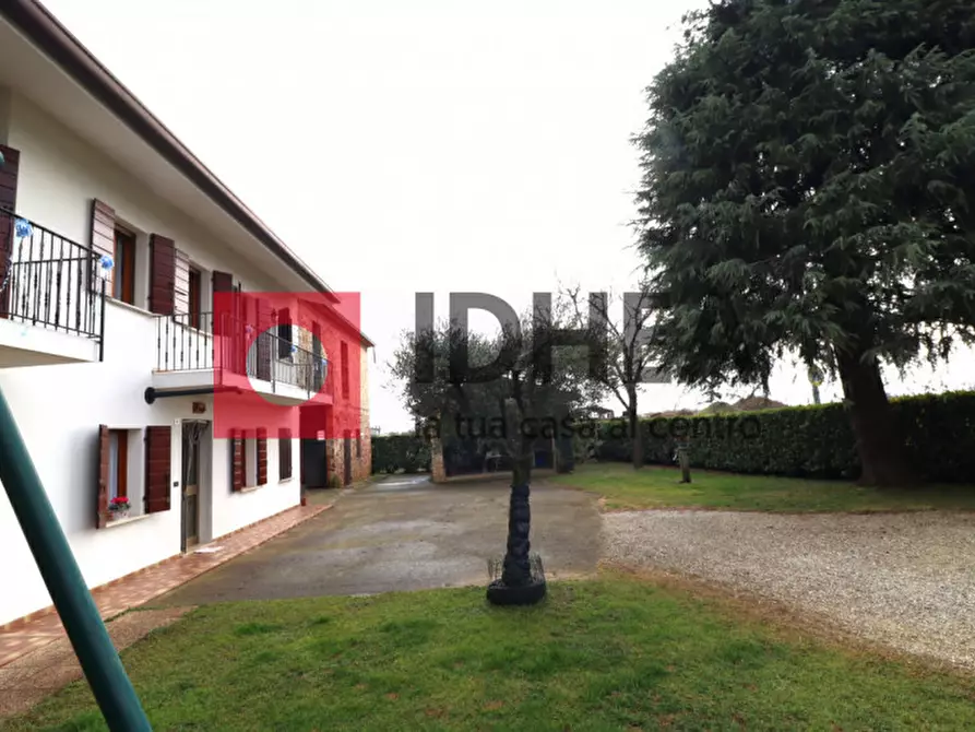 Immagine 23 di Casa indipendente in vendita  in Via Volpago Nord a Ponzano Veneto