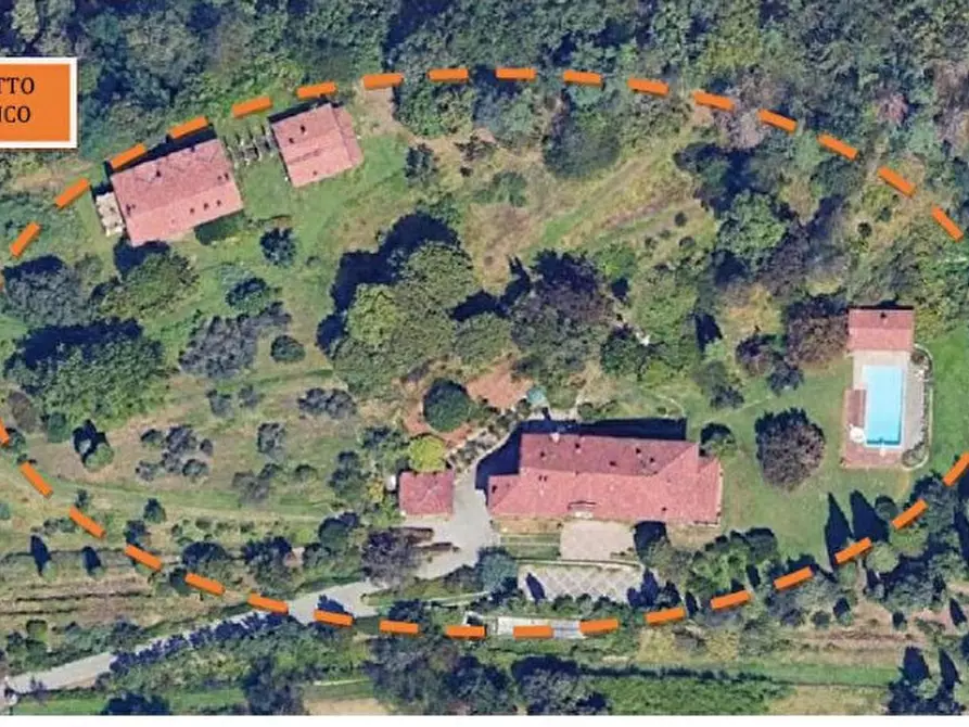 Immagine 2 di Villa in vendita  in Via STRADA ALLE CASCINE 3 - 13900 Biella (BI) a Biella