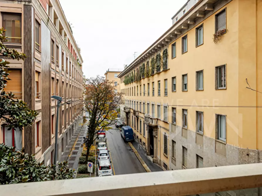 Immagine 2 di Ufficio in affitto  in Via Lentasio 9 a Milano