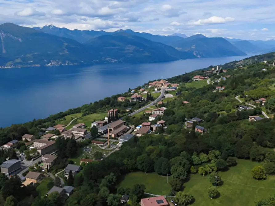 Immagine 13 di Appartamento in vendita  in Via Giaroli a San Zeno Di Montagna