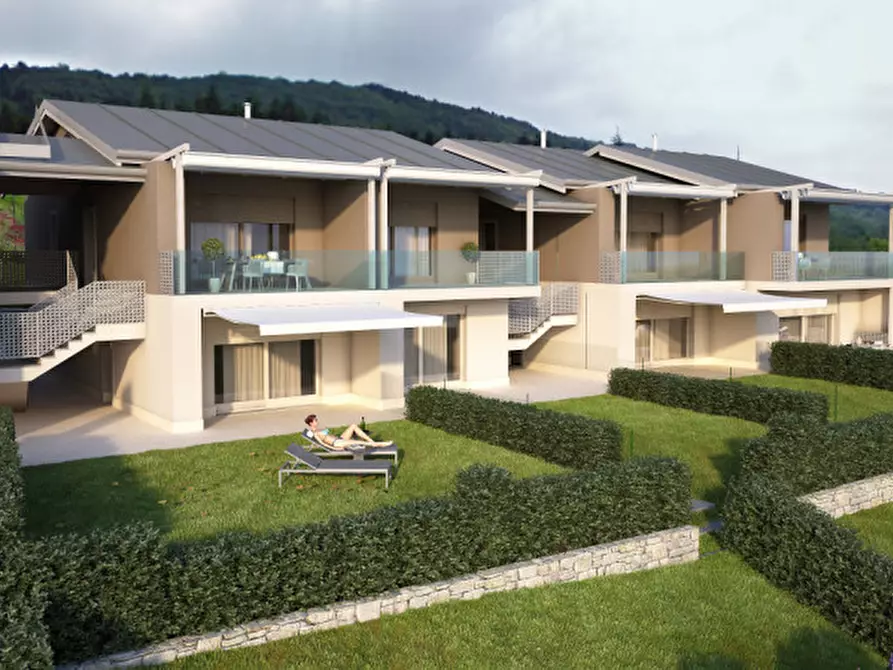 Immagine 12 di Appartamento in vendita  in Via Giaroli a San Zeno Di Montagna
