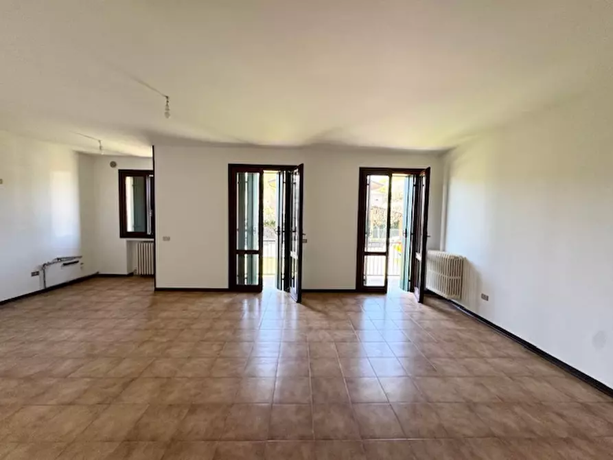 Immagine 1 di Appartamento in vendita  a Albettone