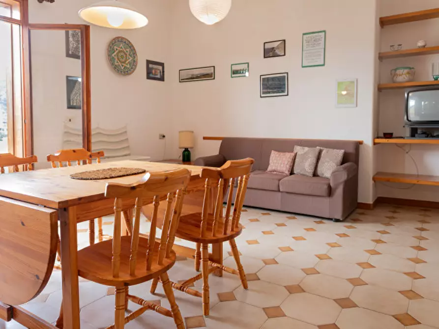 Immagine 4 di Appartamento in vendita  in Via Montelatu a Siniscola