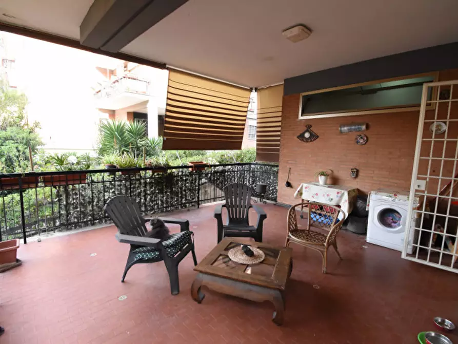 Immagine 11 di Appartamento in vendita  in Via Monte Fumaiolo a Roma