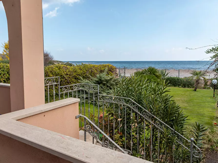 Immagine 8 di Villetta a schiera in vendita  in Via dei Ciclamini a Siniscola